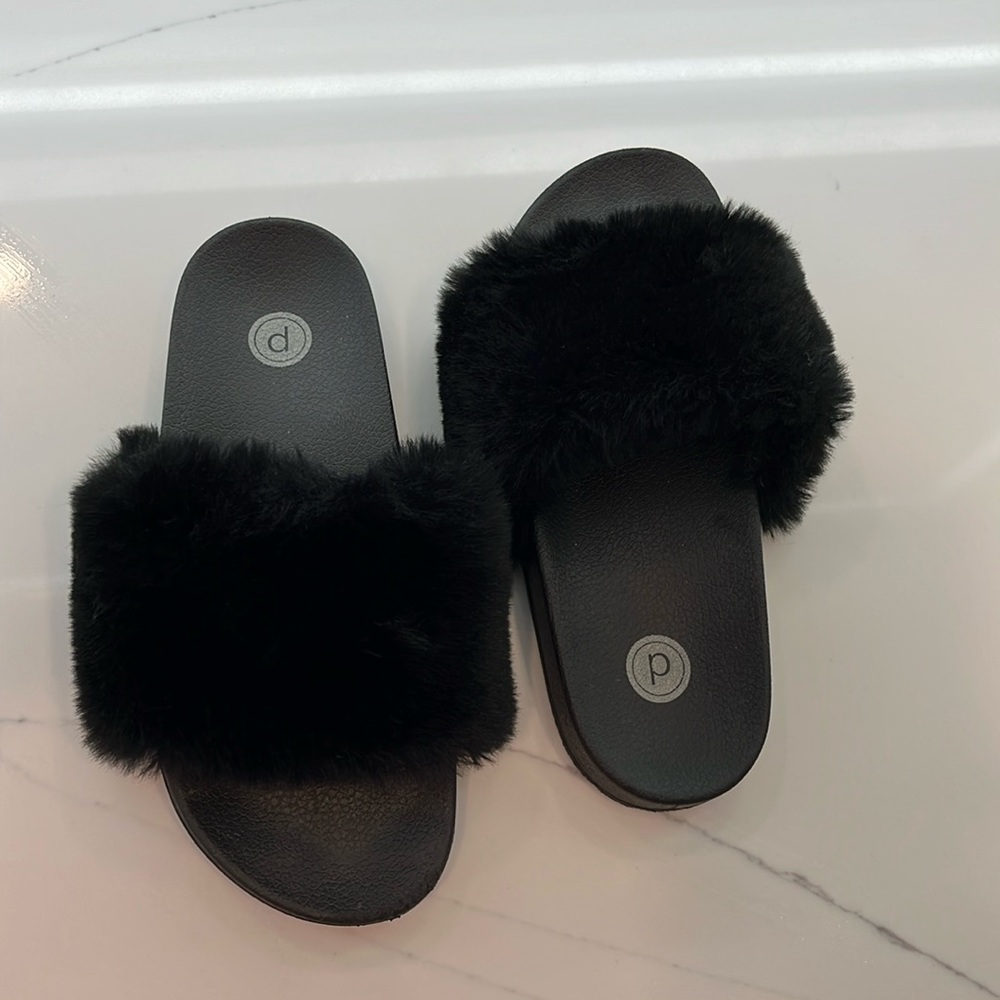 Pure Barre Slippers, black, size 8